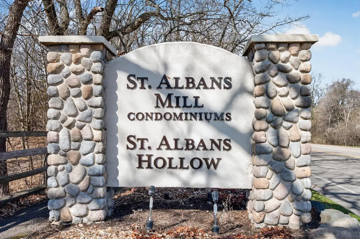3020 Saint Albans Mill Road #105, Hopkins, MN 55305 - #1