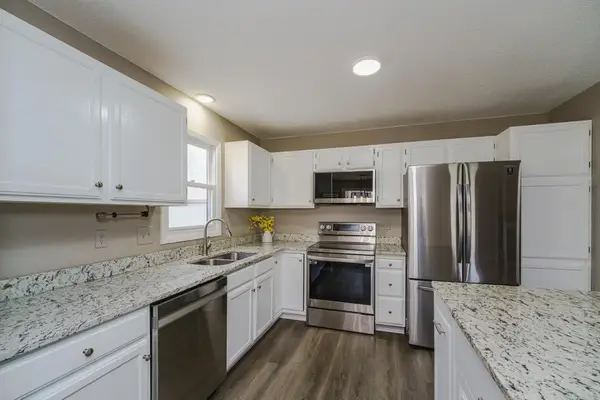 10742 Toledo Court, Bloomington, MN 55437