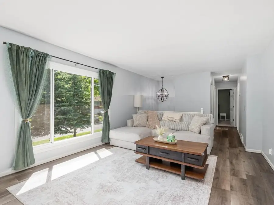 16043 Cambridge Circle Se, Prior Lake, MN 55372 - #3