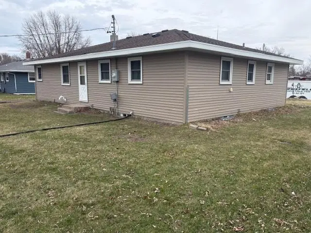 300 6th Street W, Hector, MN 55342 - #3