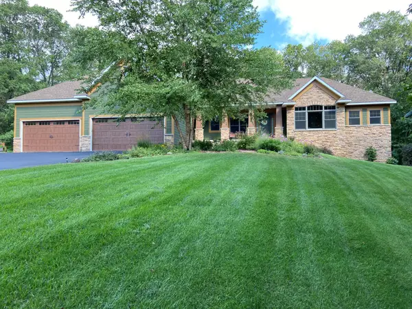 13927 Jodrell Street, Columbus, MN 55014