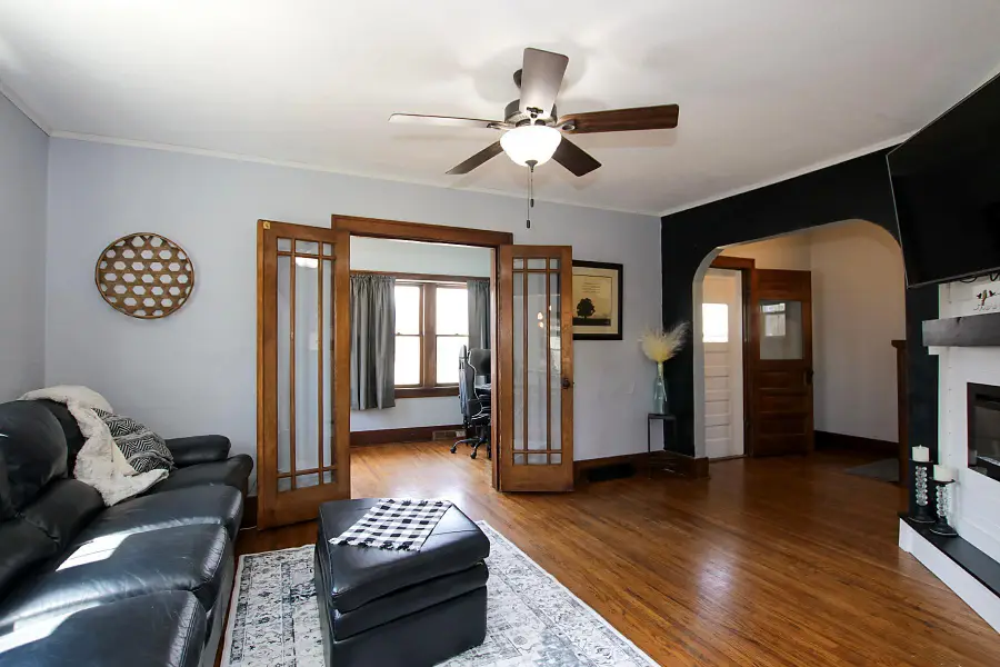 607 Adams Street Se, Hutchinson, MN 55350 - #3