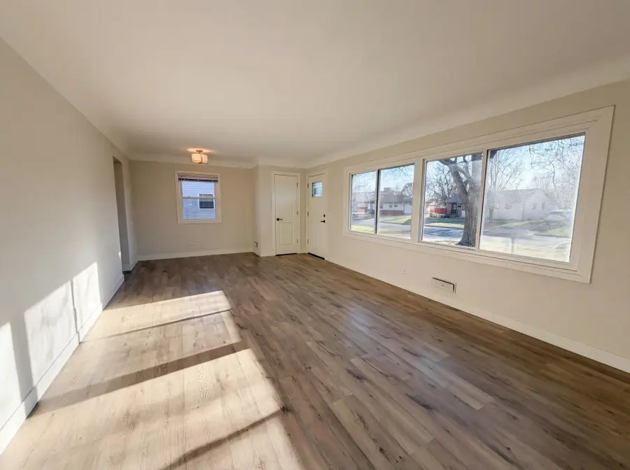 5918 Zenith Avenue N, Brooklyn Center, MN 55429 - #3