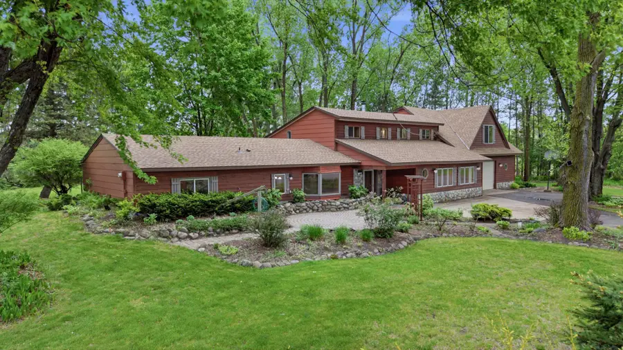 639 Barbara Lane, Lino Lakes, MN 55014 - #2
