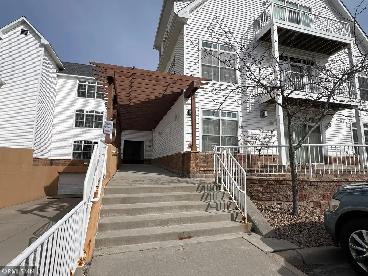 2100 Old School Road #105, Mound, MN 55364 - #1