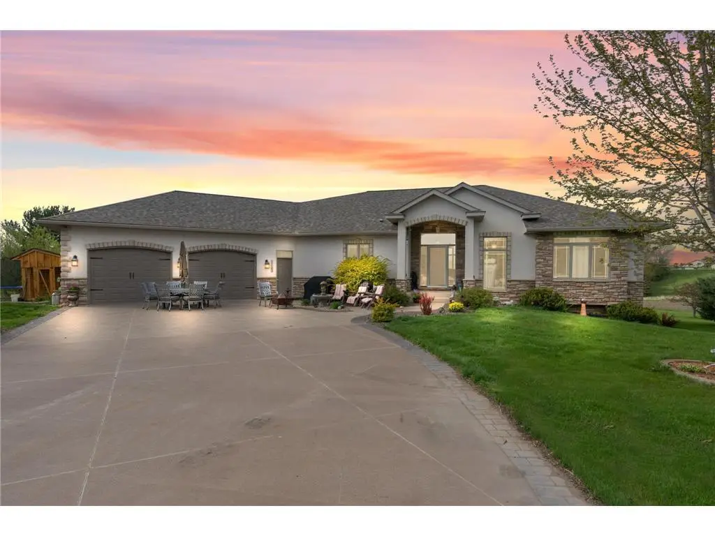 11183 Country Drive, Pine City, MN 55063 - #1