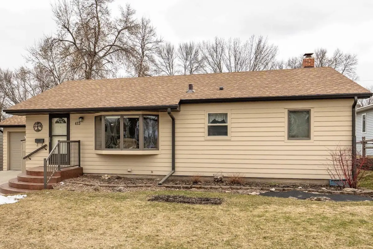 413 E St. Charles Avenue, Fergus Falls, MN 56537 - #1