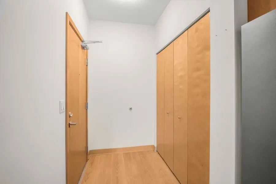 2900 University Avenue Se #302, Minneapolis, MN 55414 - #3