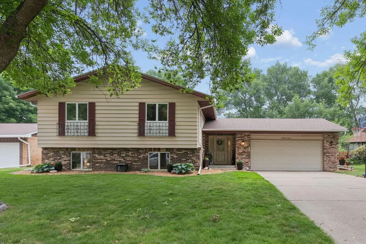 1916 Evergreen Echo, Woodbury, MN 55125 - #1