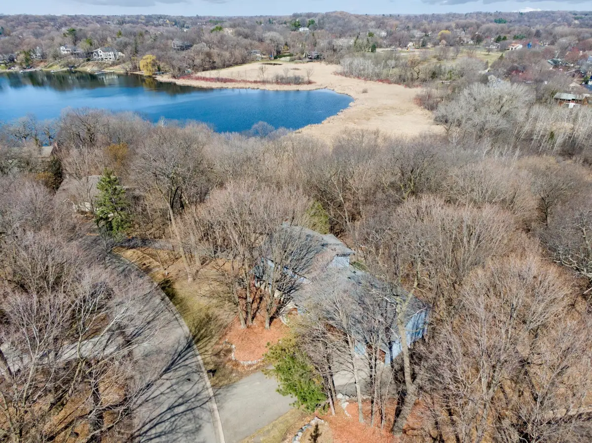 151 Choctaw Circle, Chanhassen, MN 55317 - #1