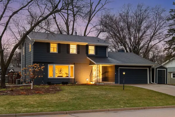 5932 Tamarac Avenue, Edina, MN 55436