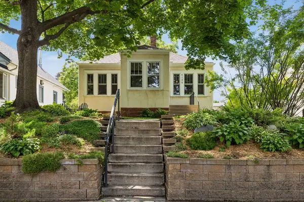 4136 25th Avenue S, Minneapolis, MN 55406