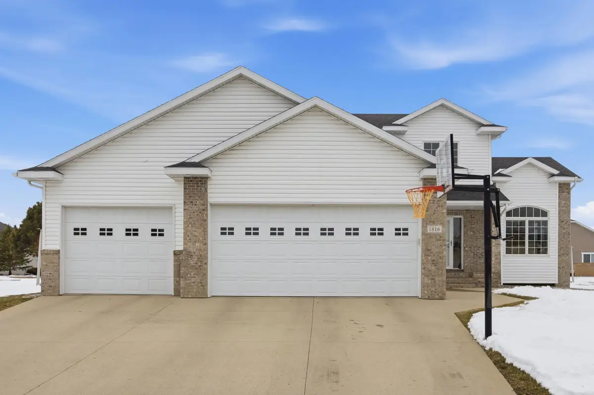 1816 Queensbury Street, West Fargo, ND 58078 - #1