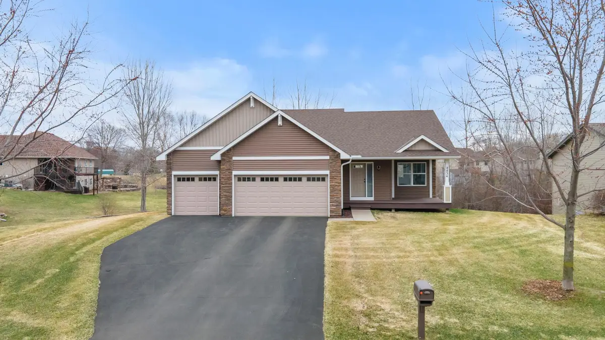 2434 Fillmore Lane Se, Cambridge, MN 55008 - #1