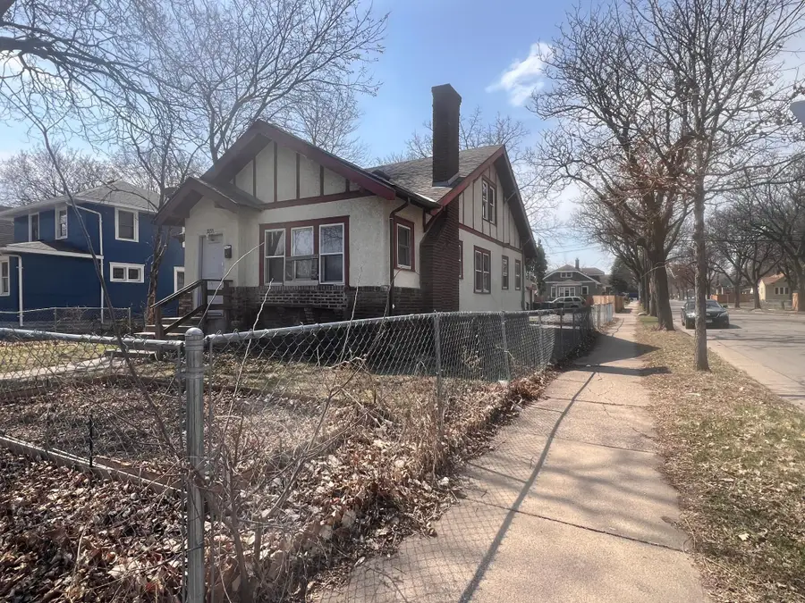 3251 Colfax Avenue N, Minneapolis, MN 55412 - #3