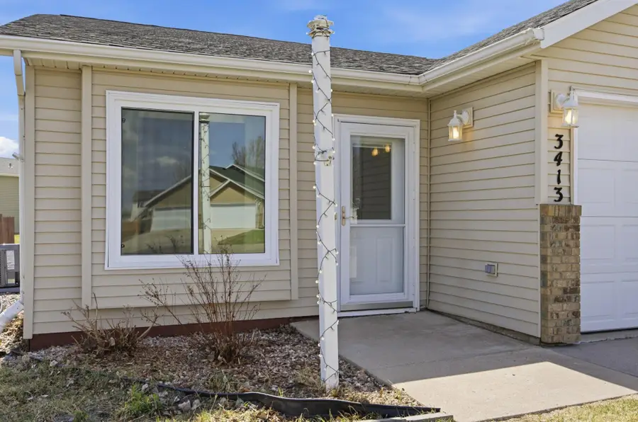 3413 38th Street S, Moorhead, MN 56560 - #3