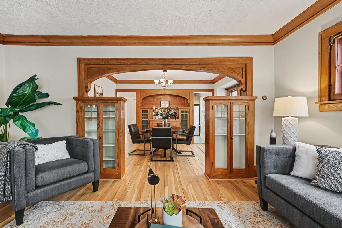 1550 Hague Avenue, Saint Paul, MN 55104 - #1