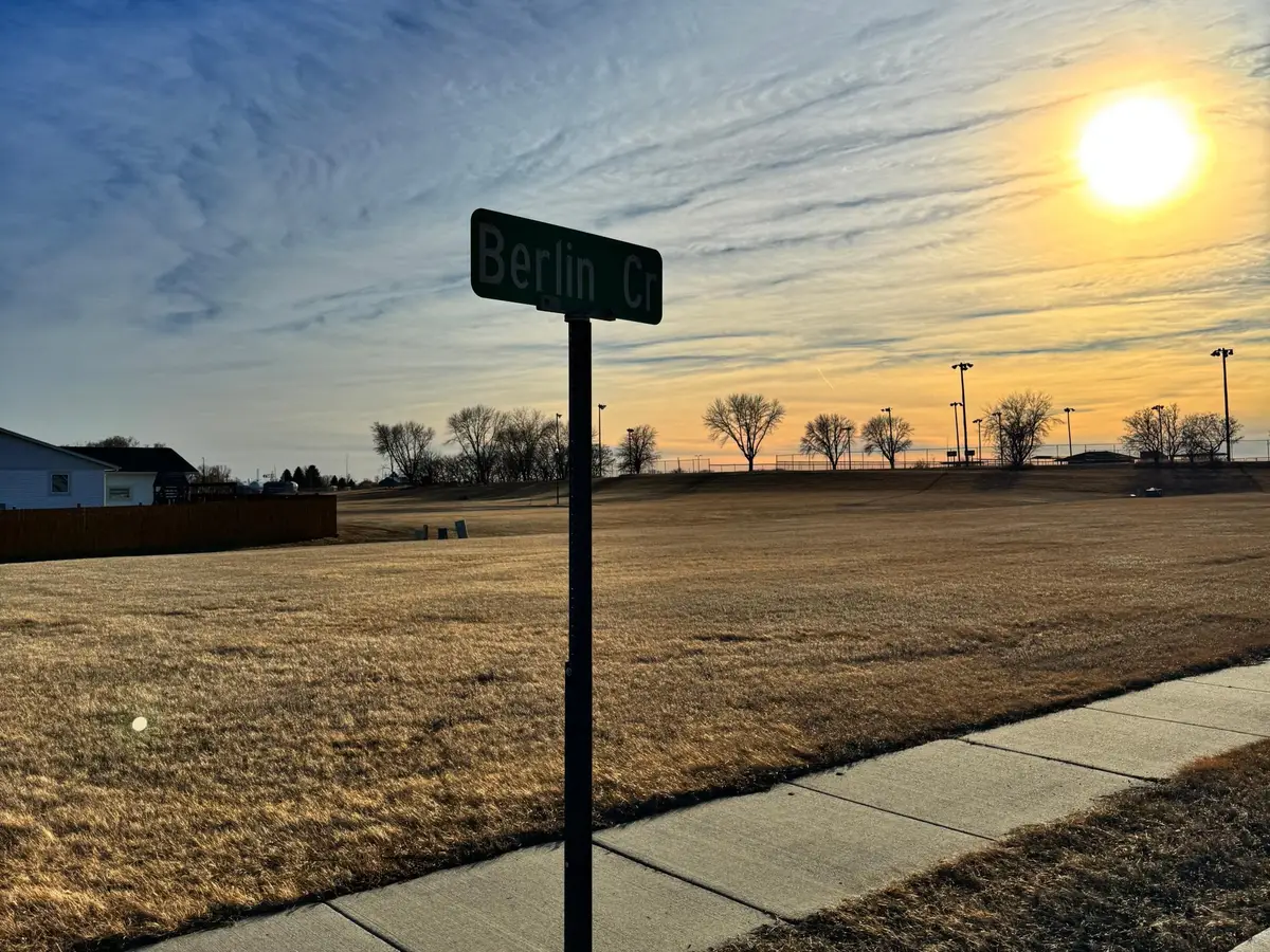 414 Berlin Circle, Marshall, MN 56258 - #1