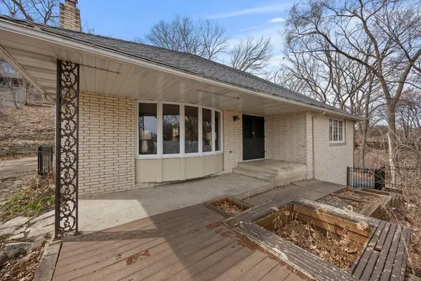 1340 Alpine Pass, Golden Valley, MN 55416