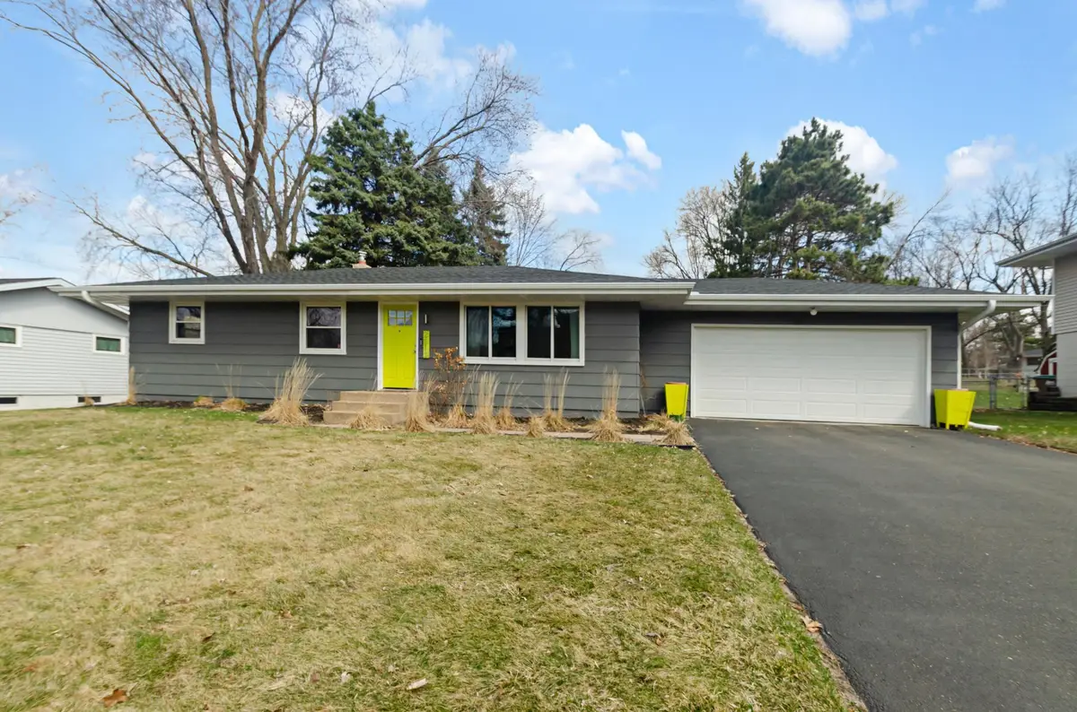 2513 Blomquist Avenue, White Bear Lake, MN 55110 - #1