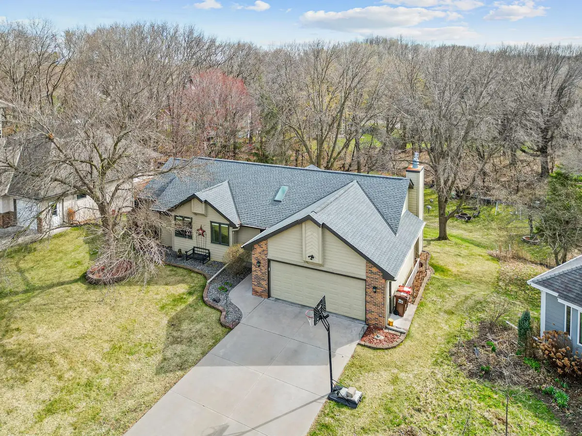15 Apfelridge Court, South Saint Paul, MN 55075 - #1
