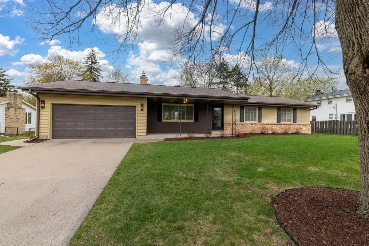 3009 W 100th Street, Bloomington, MN 55431 - #1