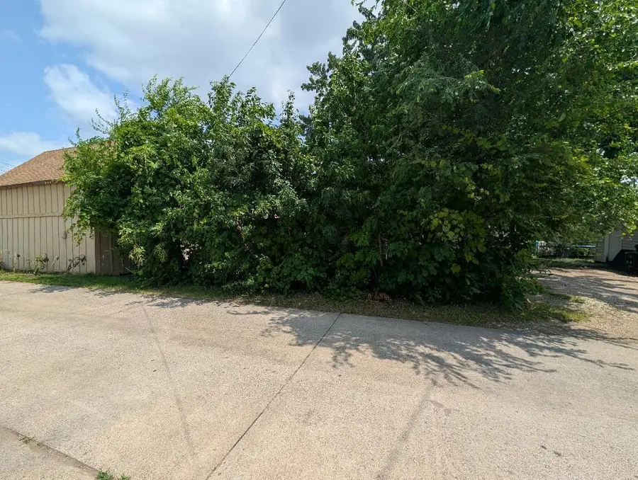 3xx 2nd Ave S., South Saint Paul, MN 55075 - #3