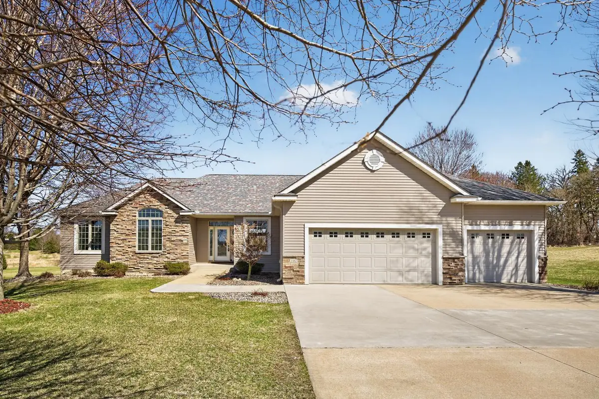 1442 30th Street Nw, Austin, MN 55912 - #1