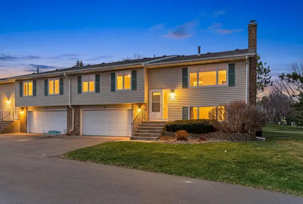 8361 W 100th Street, Bloomington, MN 55438