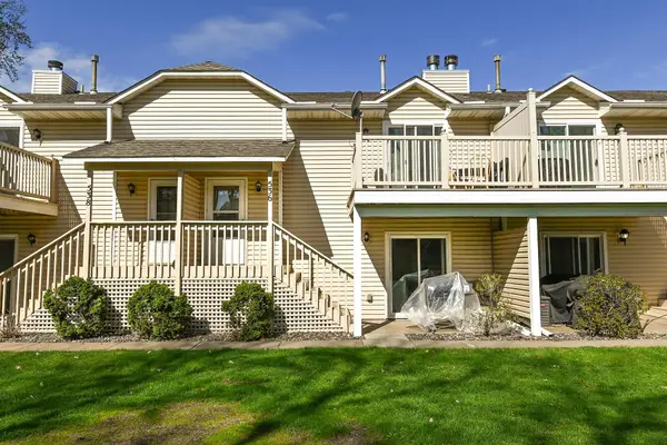 536 78th Avenue Ne, Spring Lake Park, MN 55432