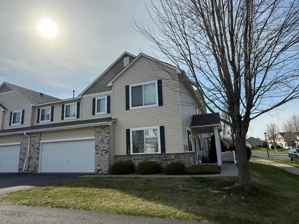 18581 97th Place N, Maple Grove, MN 55311