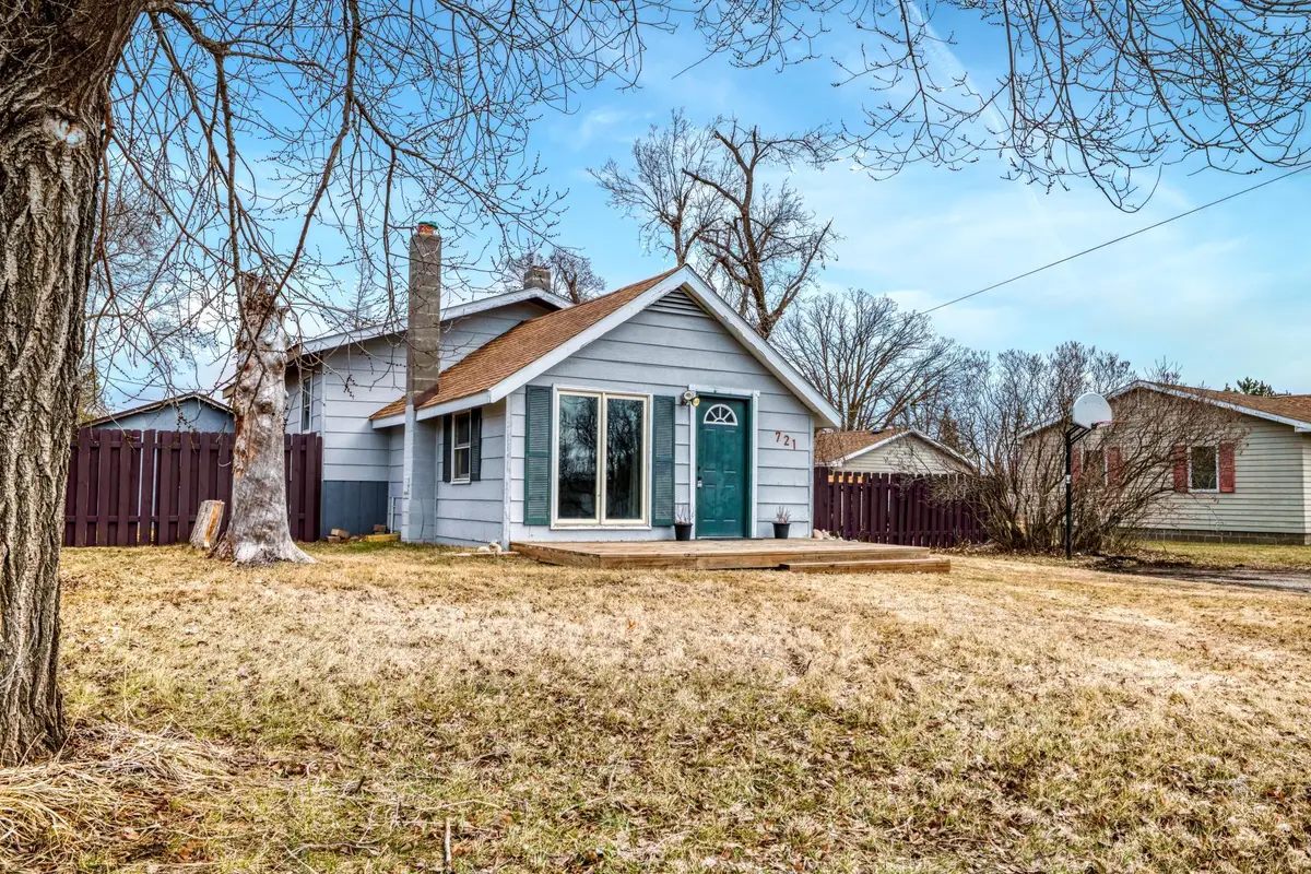 721 21st Street Nw, Bemidji, MN 56601 - #1