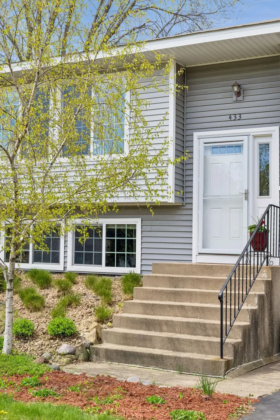433 97th Lane Ne, Blaine, MN 55434 - #3