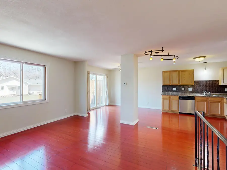 2477 Woodbridge Street, Roseville, MN 55113 - #3