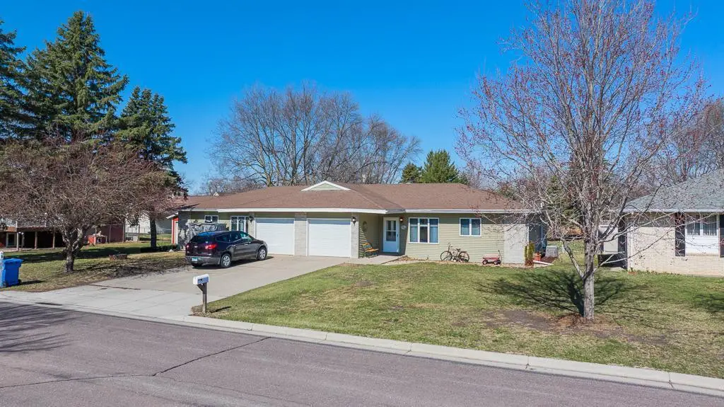 304 Orlano Avenue N #B, Canby, MN 56220 - #1