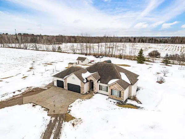 2542 Ziehl Road, Carlton, MN 55718