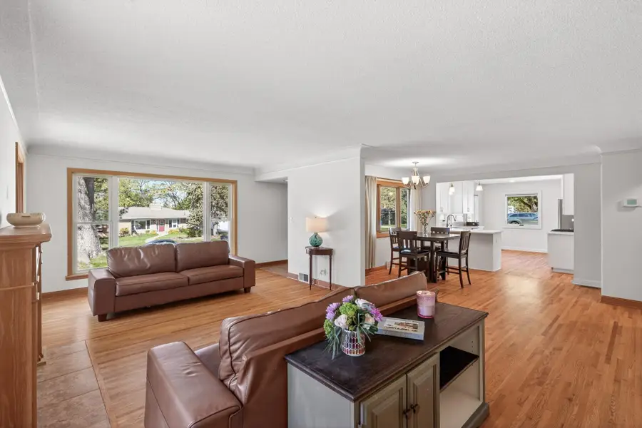 3606 Beard Avenue N, Robbinsdale, MN 55422 - #3