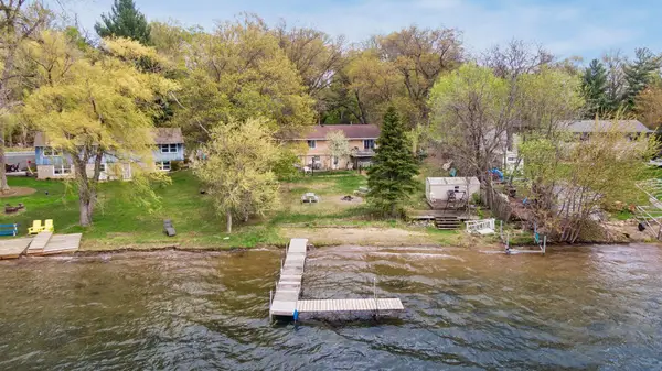9397 Jane Road N, Lake Elmo, MN 55042