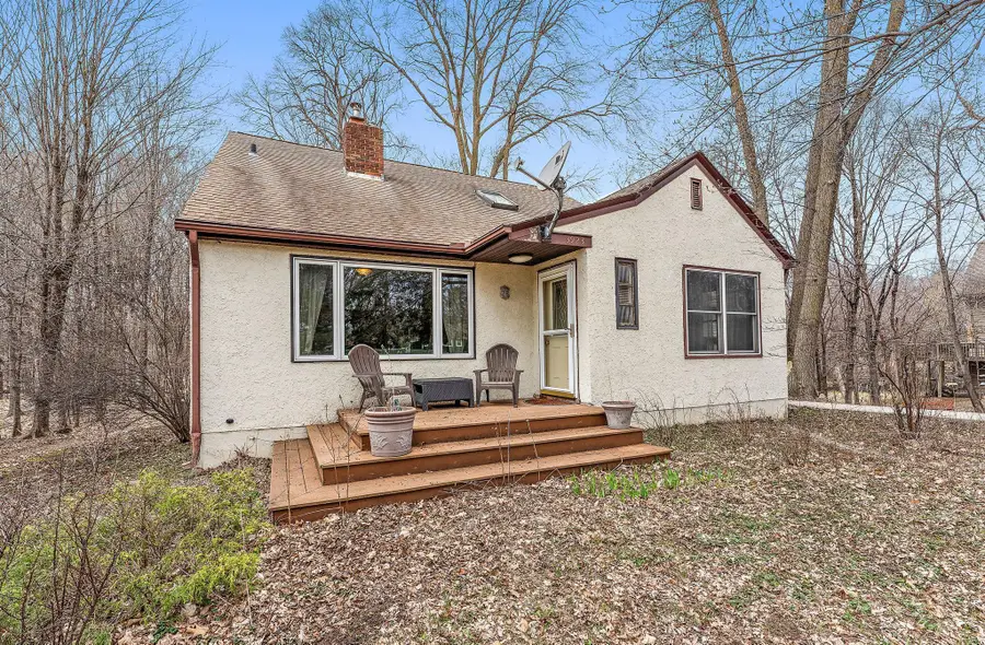 3923 Elmwood Street, Vadnais Heights, MN 55127 - #3
