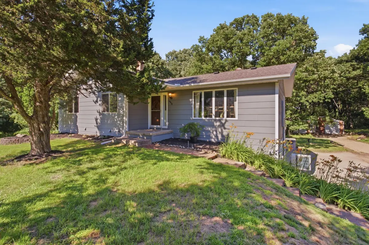 4410 165th Avenue Ne, New London, MN 56273 - #1