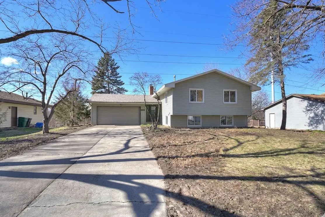 747 Terrace Drive, Roseville, MN 55113 - #1