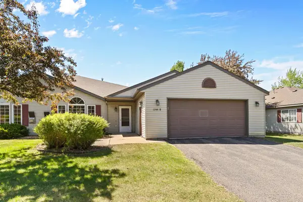 1344 Carriage Drive #1344-B, Hudson, WI 54016