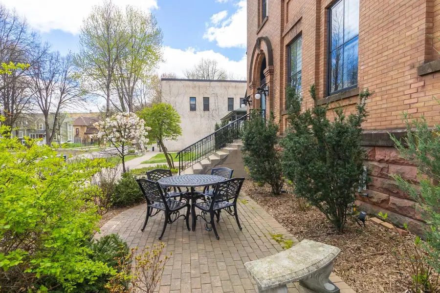 512 Laurel Avenue #5, Saint Paul, MN 55102 - #2