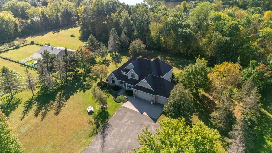 406 7th Street Nw, Hinckley, MN 55037 - #2