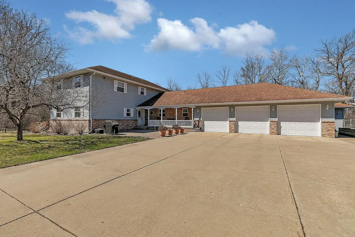 17425 Northwood Drive, Paynesville, MN 56362 - #1