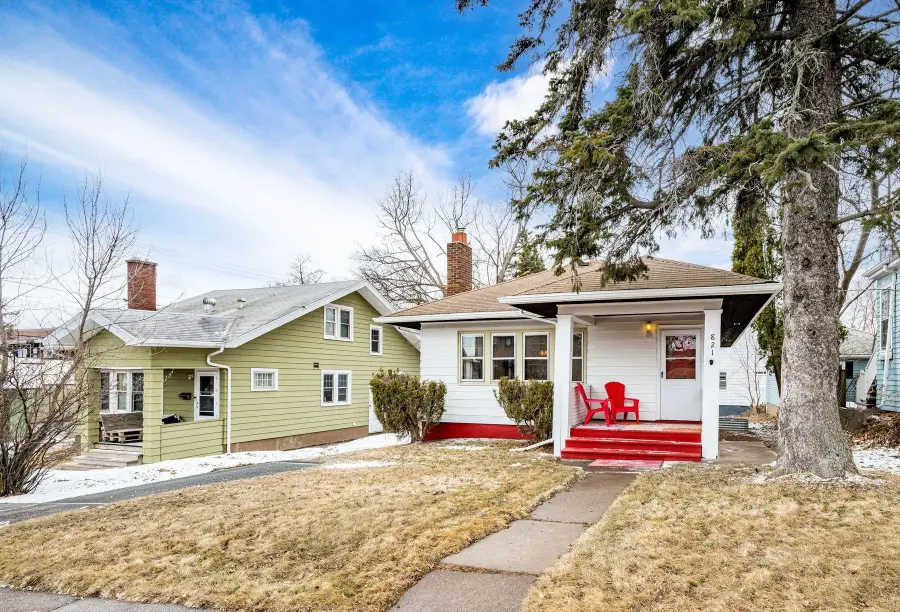 821 N 19th Avenue E, Duluth, MN 55812 - #2
