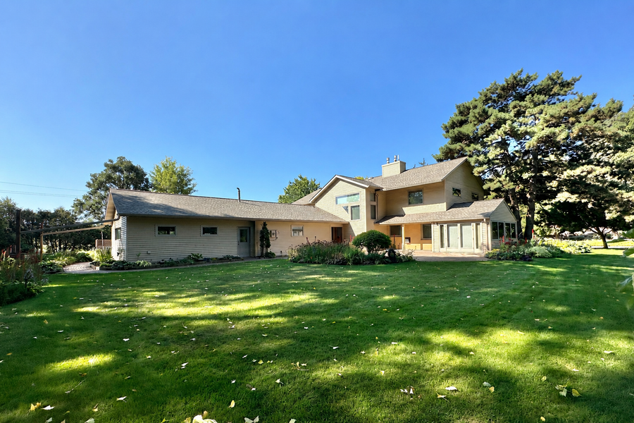 14 Mid Oaks Road, Roseville, MN 55113 - #3
