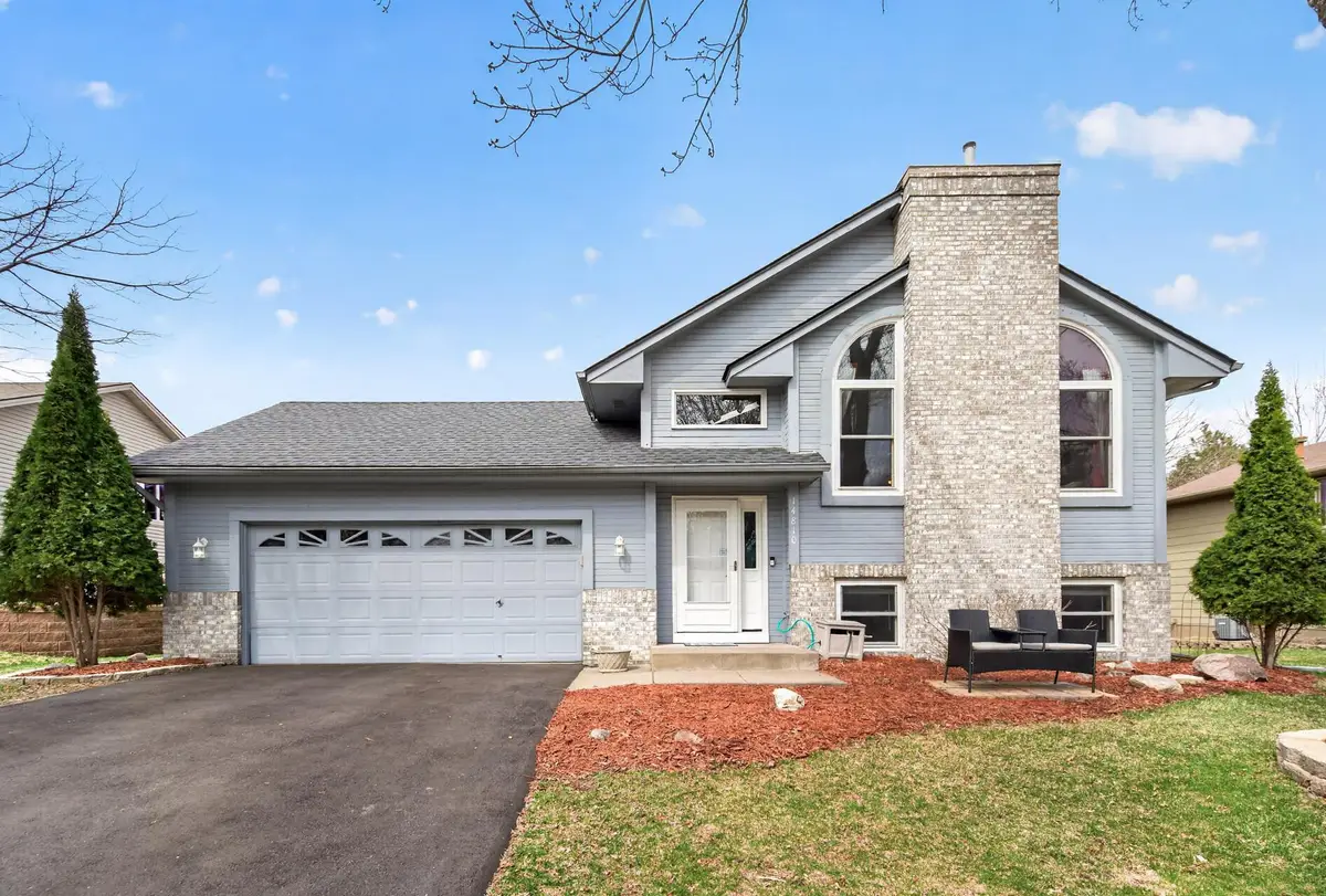 14810 40th Avenue N, Plymouth, MN 55446 - #1