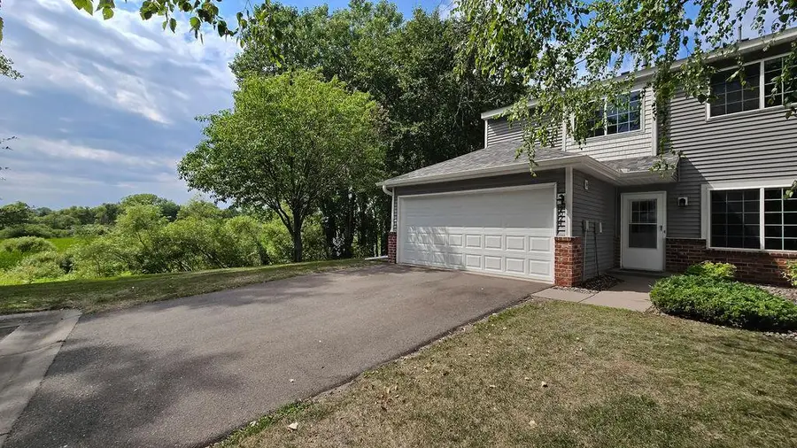 2024 Gresham Avenue N, Oakdale, MN 55128 - #2