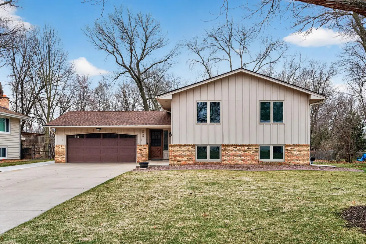 2930 122nd Avenue Nw, Coon Rapids, MN 55433 - #1